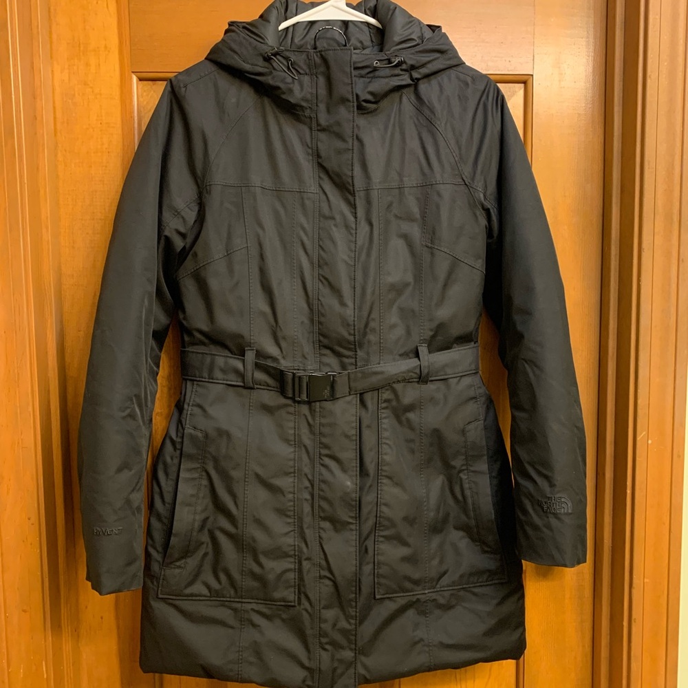 The North Face Women's Black Belted Hyvent Jacket